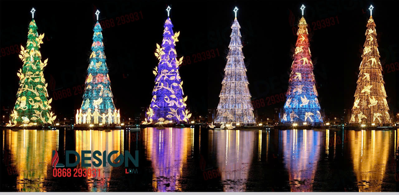 Trang trí cây thông noel ngoài trời