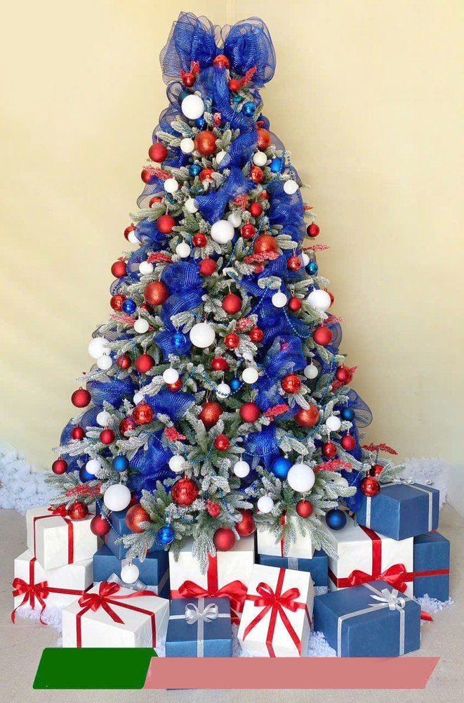 Ảnh chi tiết trang trí, phụ kiện và concept cây thông Noel khổ lớn - Quy trình thi công cây thông Noel khổ lớn từ khảo sát đến bàn giao